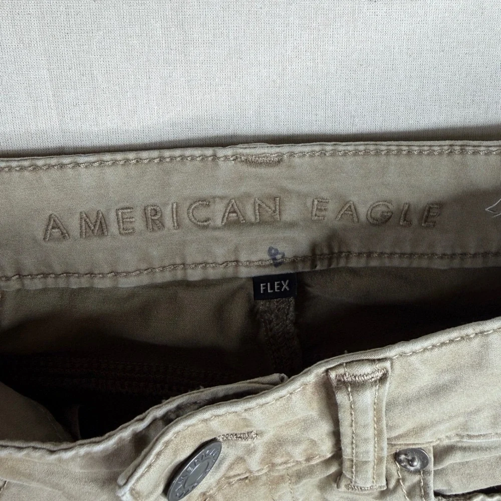 American Eagle Skinny Men's Pants size 28 X 34 Tan‎